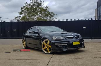 HOLDEN-COMMODORE-FR